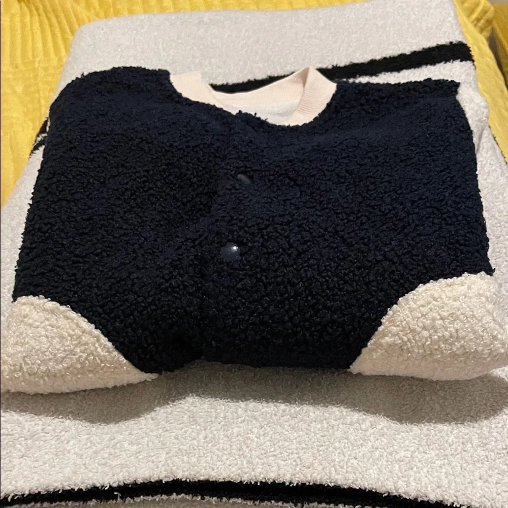 Cozy Kids Navy and Cream Bomber Jacket - Picture 4 of 4